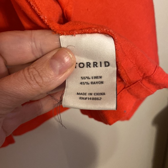 Torrid cargo vest in coral - Picture 4 of 5